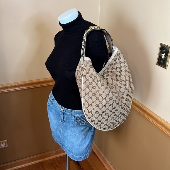 Gucci Hobos Bag - Picture 2 of 15